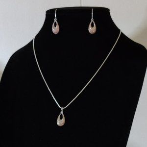 NWOT Pretty Pink Pave Teardrop Necklace & Earrings 999 Silver Chain